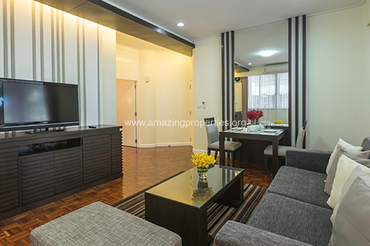 Krystal-Court-1-Bedroom-Apartment-1-6216.jpg