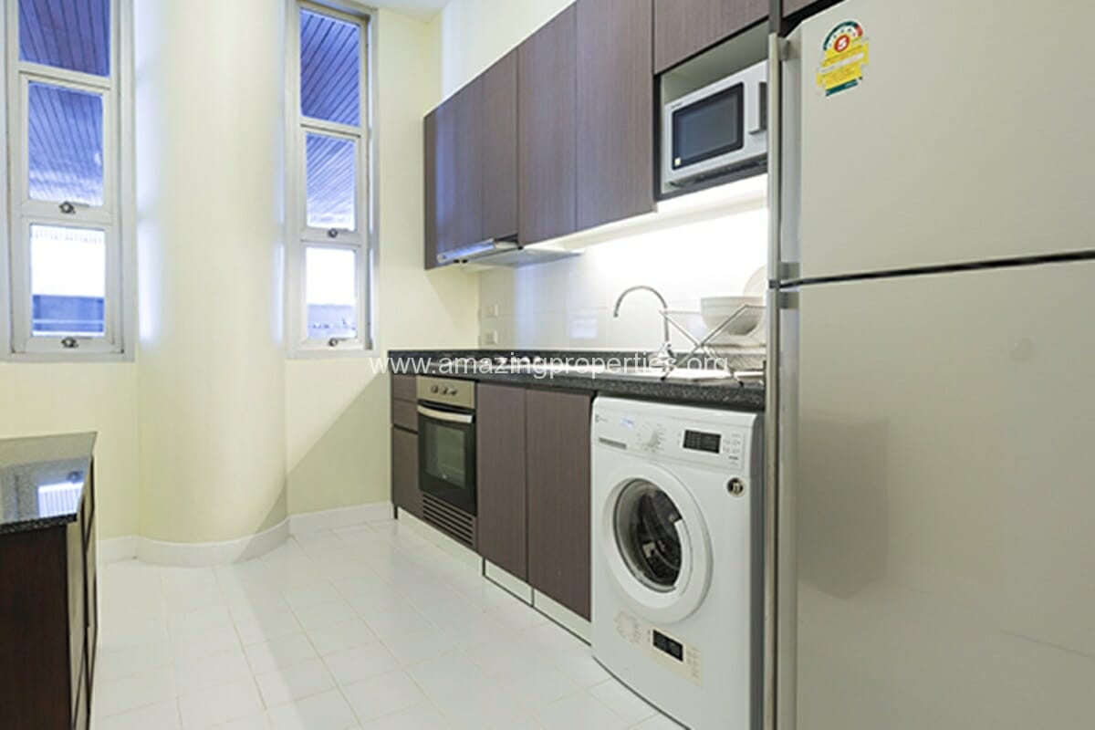 Krystal-Court-1-Bedroom-Apartment-5-6518.jpg