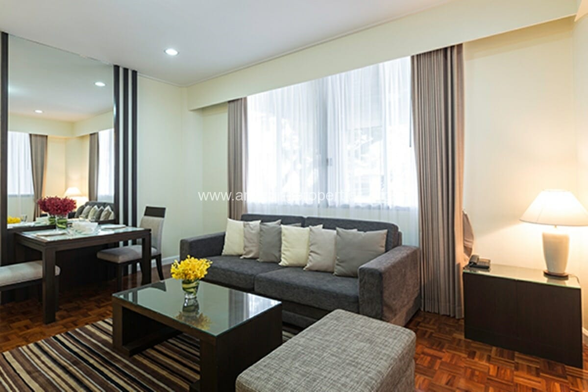 Krystal-Court-1-Bedroom-Apartment-9777.jpg