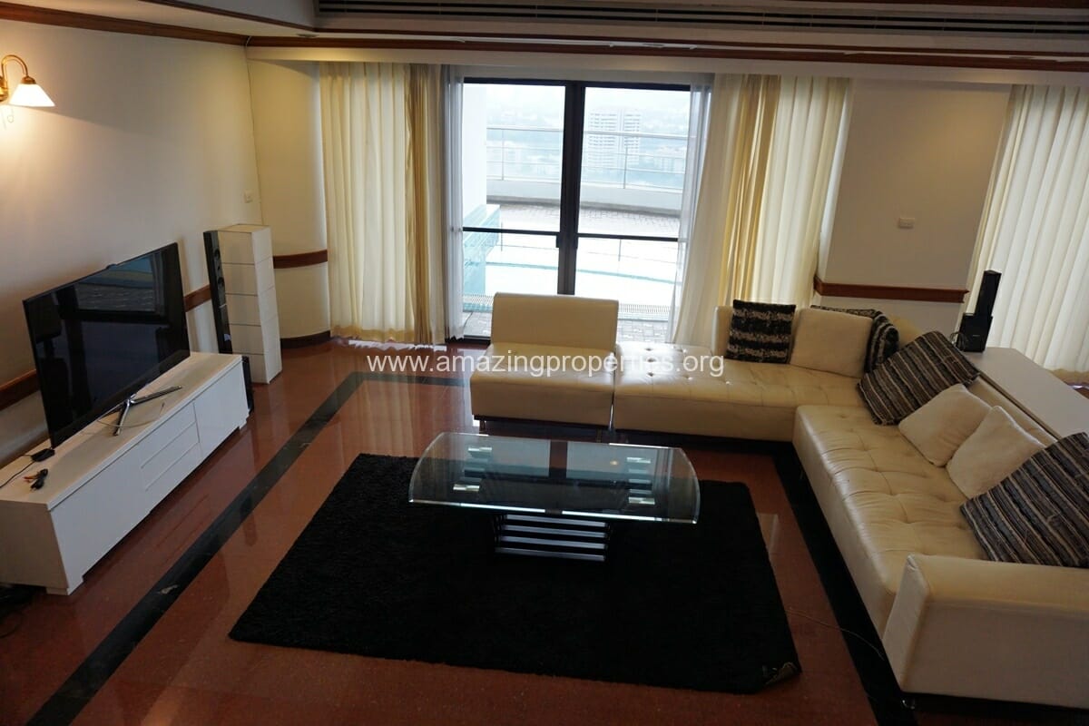 Le-Raffine-Sukhumvit-24-3-Bedroom-Condo-18-2664.jpg