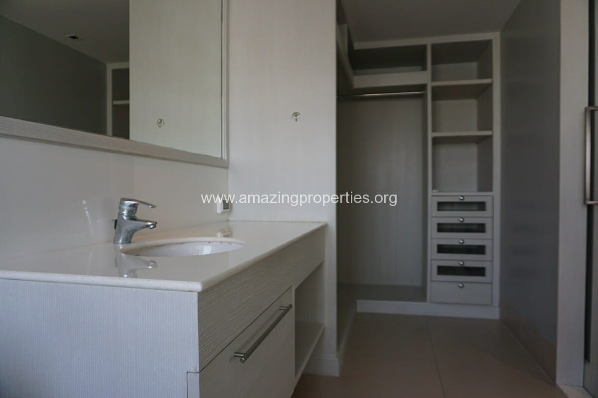 Le-Raffine-Sukhumvit-31-Duplex-Condo-for-Rent-15-6889.jpg