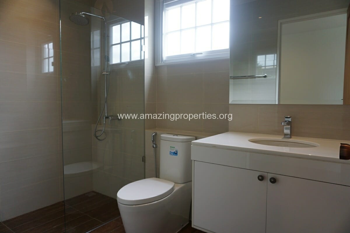 Luxury-4-Bedroom-House-for-Rent-Phrom-Phong-13-9143.jpg