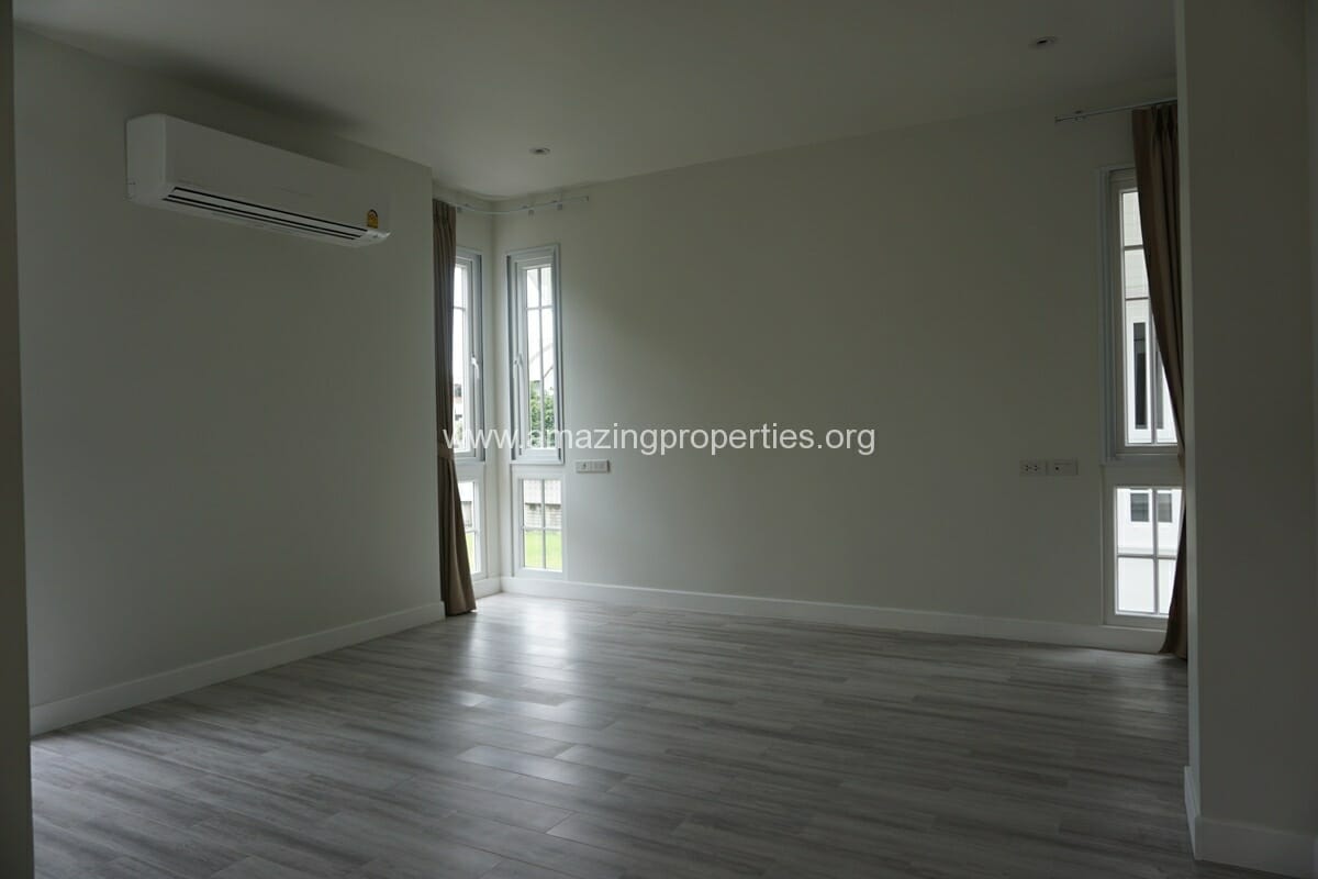 Luxury-4-Bedroom-House-for-Rent-Phrom-Phong-14-9097.jpg