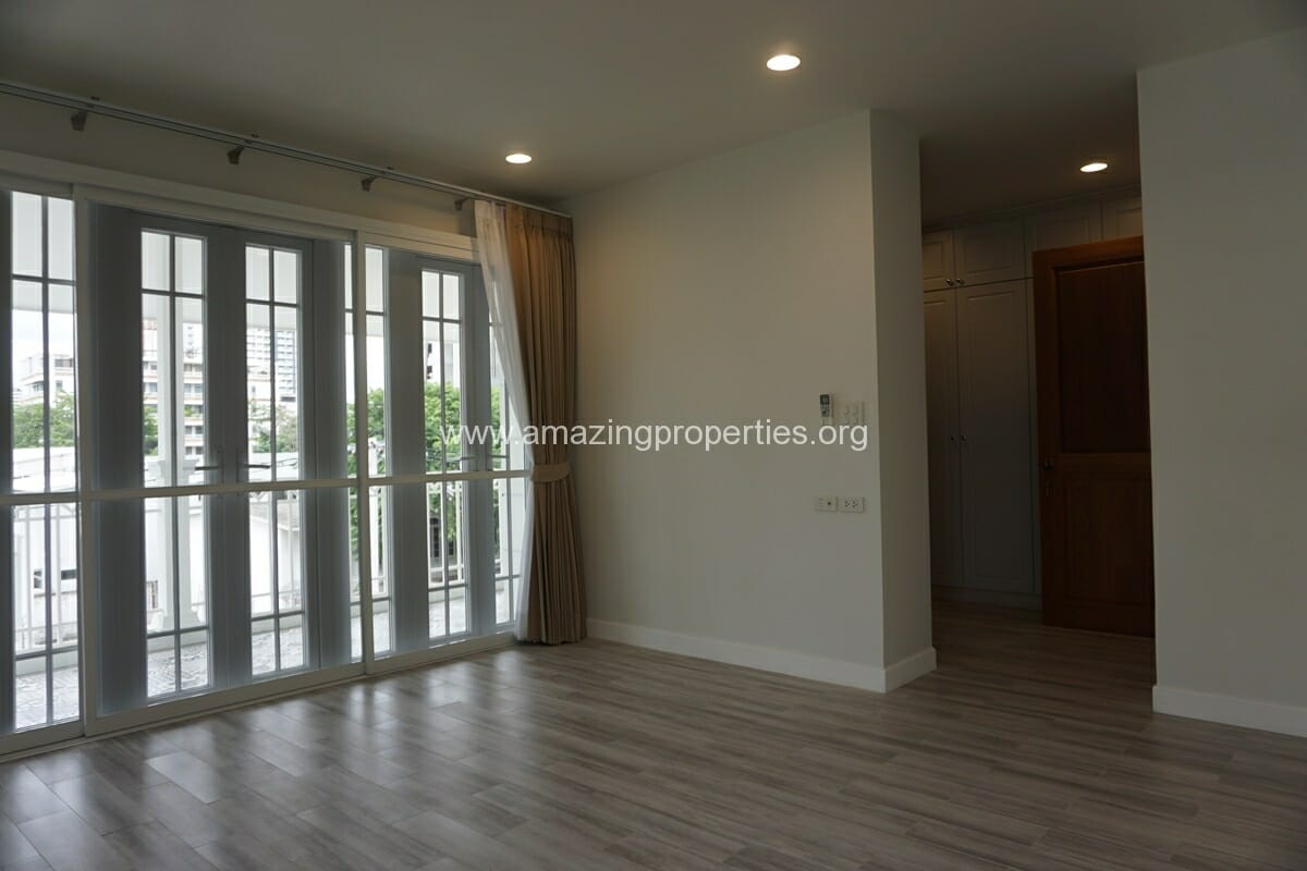 Luxury-4-Bedroom-House-for-Rent-Phrom-Phong-26-6040.jpg