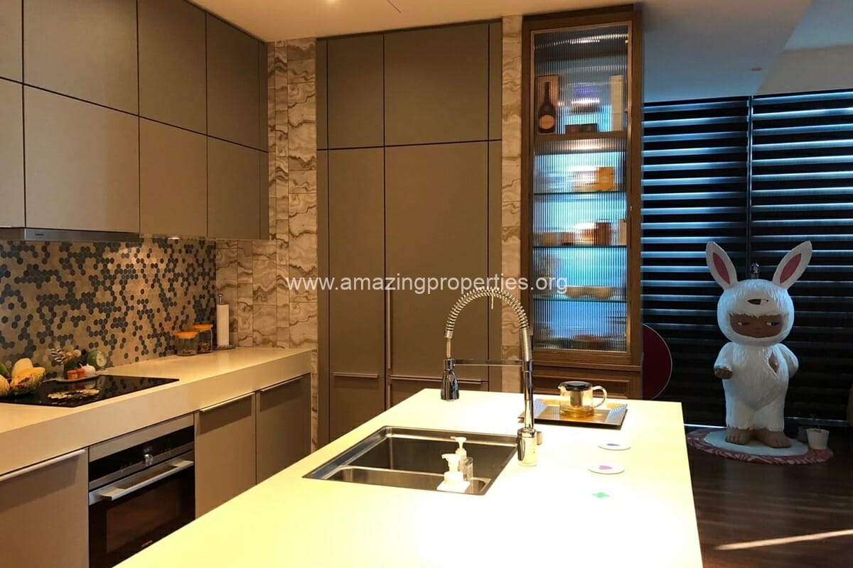 Marque-Sukhumvit-3-bedroom-condo-12-8719.jpg