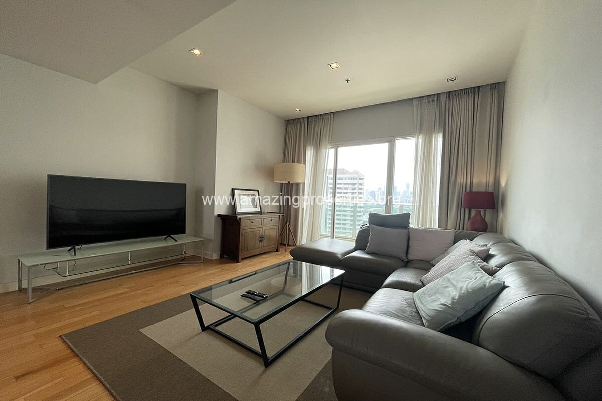 Millennium-Residence-2-bedroom-condo-5-5388.jpg