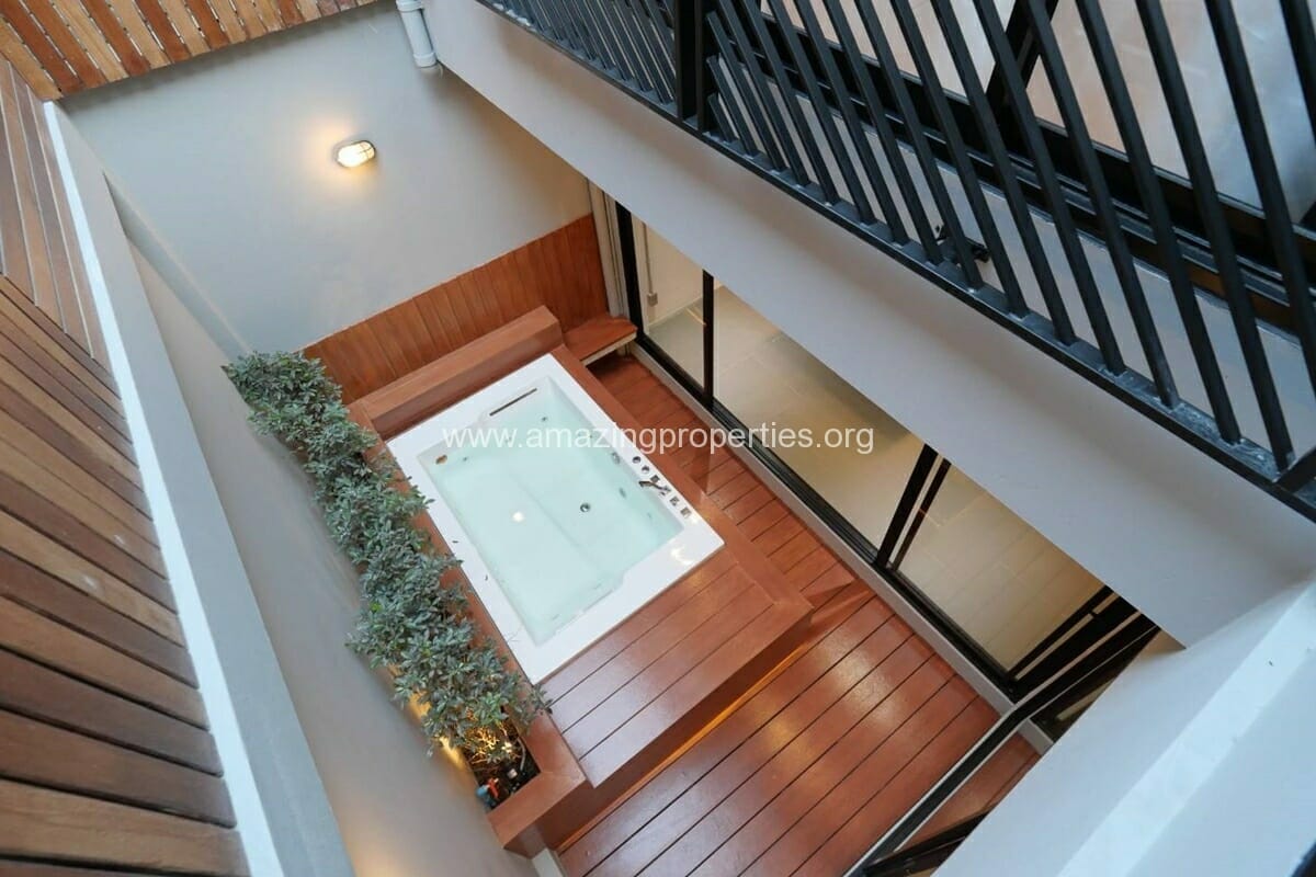 Modern-3-Bedroom-Townhouse-Phrom-Phong-9-6904.jpg