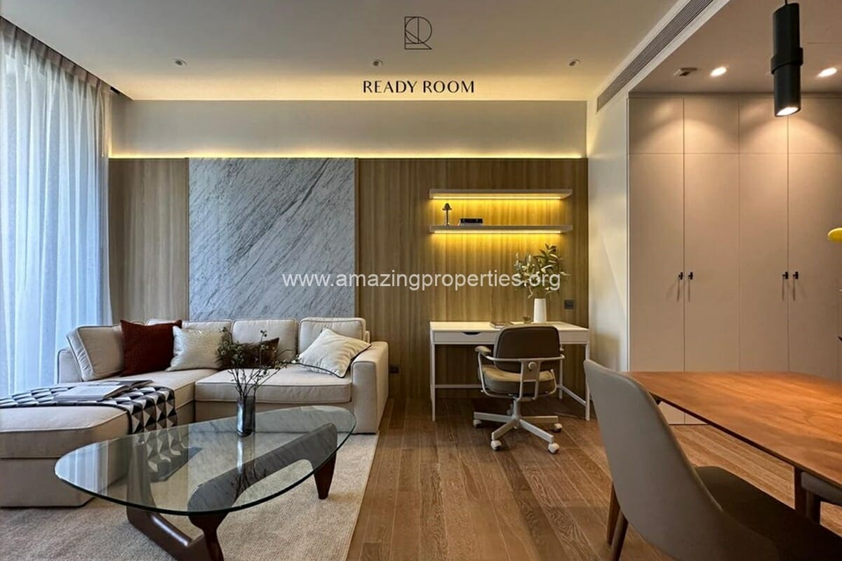 Muniq-Langsuan-1-bedroom-2-3868.jpg