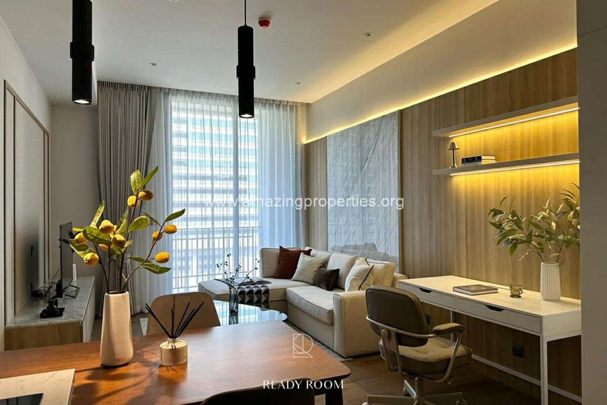 Muniq-Langsuan-1-bedroom-4-5545.jpg
