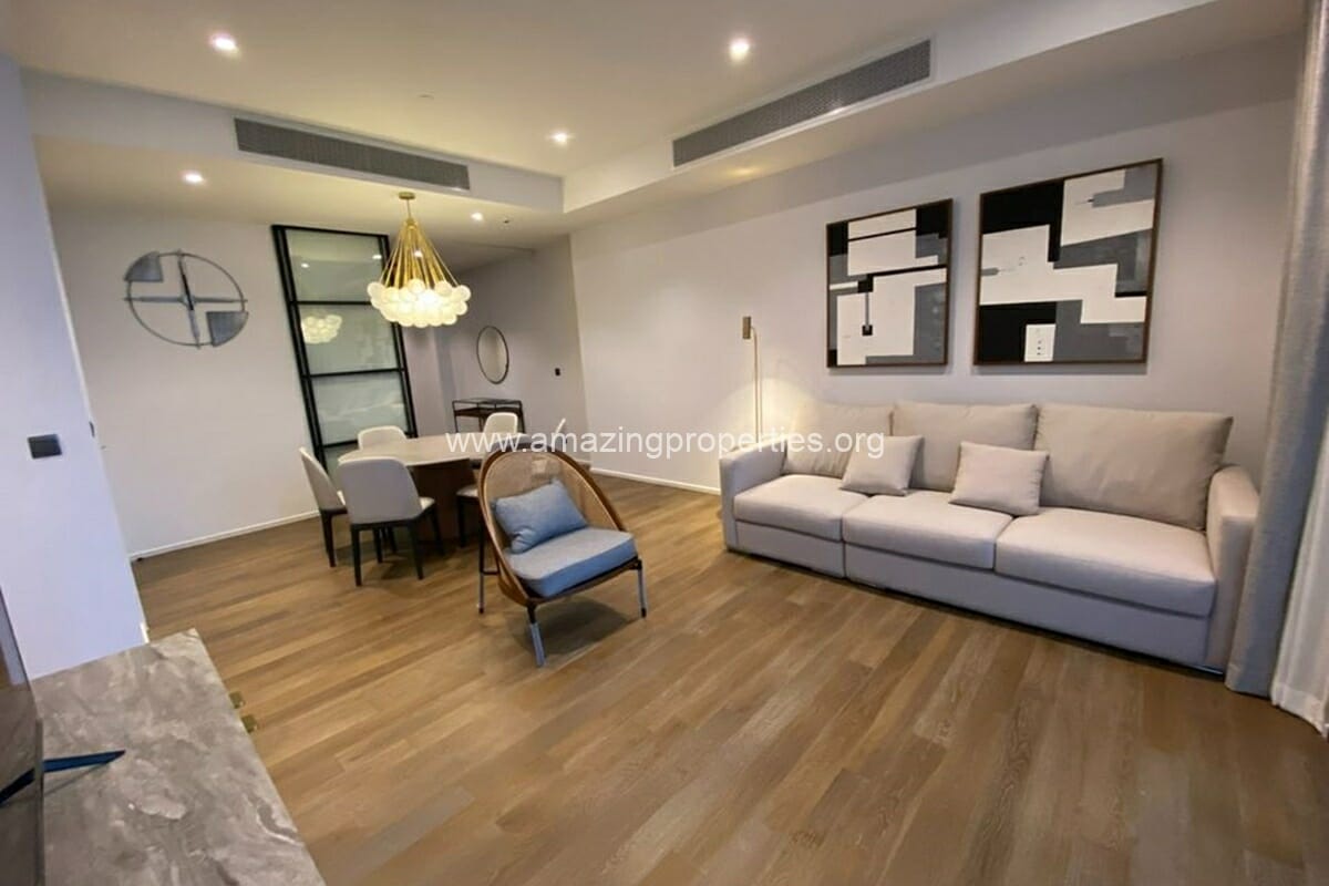 Muniq-Langsuan-2-bedroom-condo-3-2069.jpg