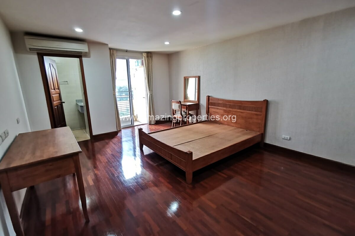 Nagara-Mansion-2-bedroom-8-3984.jpg