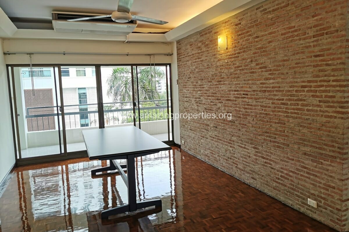 Nana-3-Bedroom-Apartment-Chaiyos-Mansion-4-3068.jpg