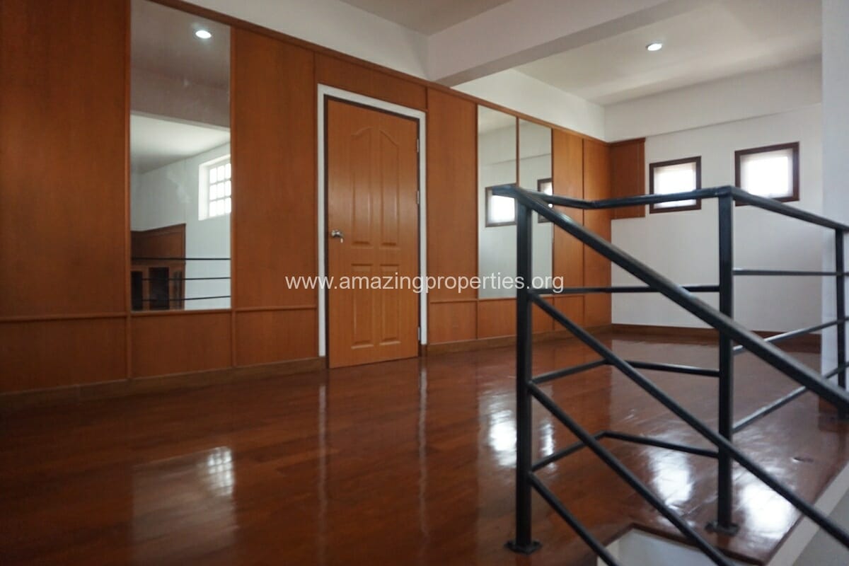 Nana-4-Bedroom-house-for-Rent-40-2575.jpg
