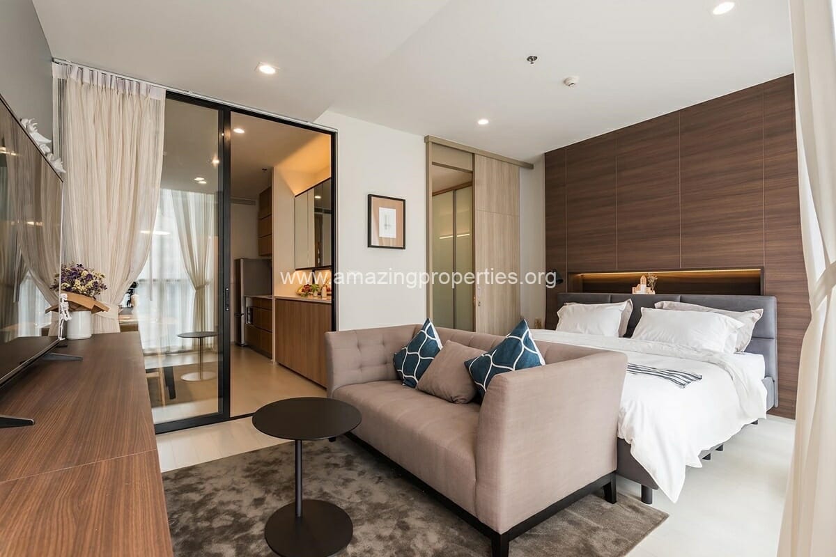 Noble-Ploenchit-1-bedroom-4-3040.jpg