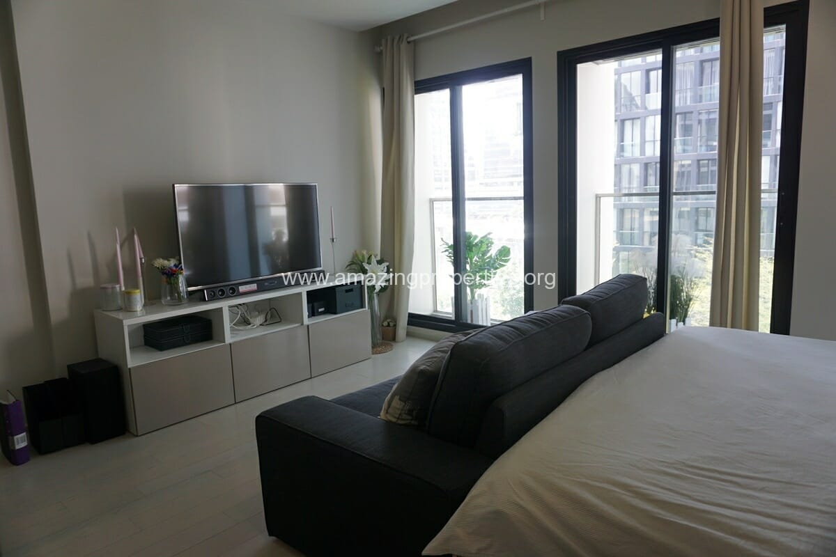 Noble-Ploenchit-Studio-for-Rent-15-1188.jpg