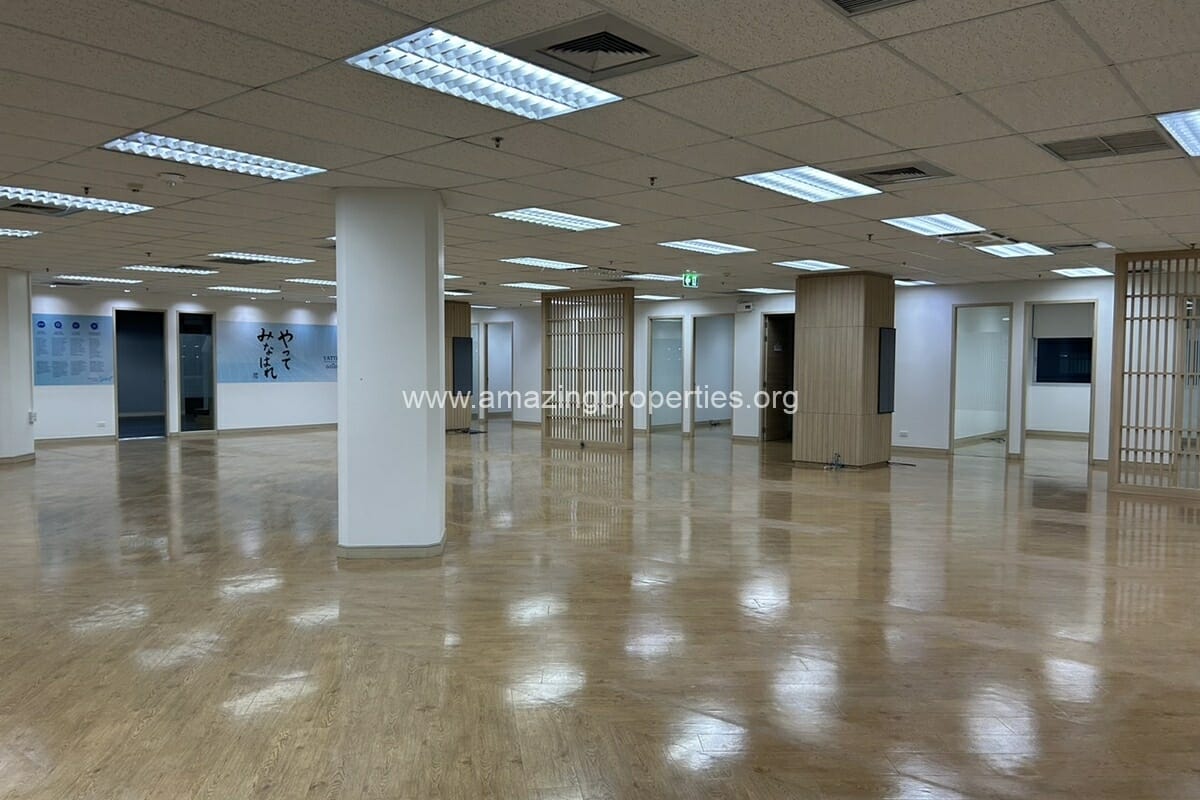 Office-space-Kian-Gwan-Building-16-9328.jpg