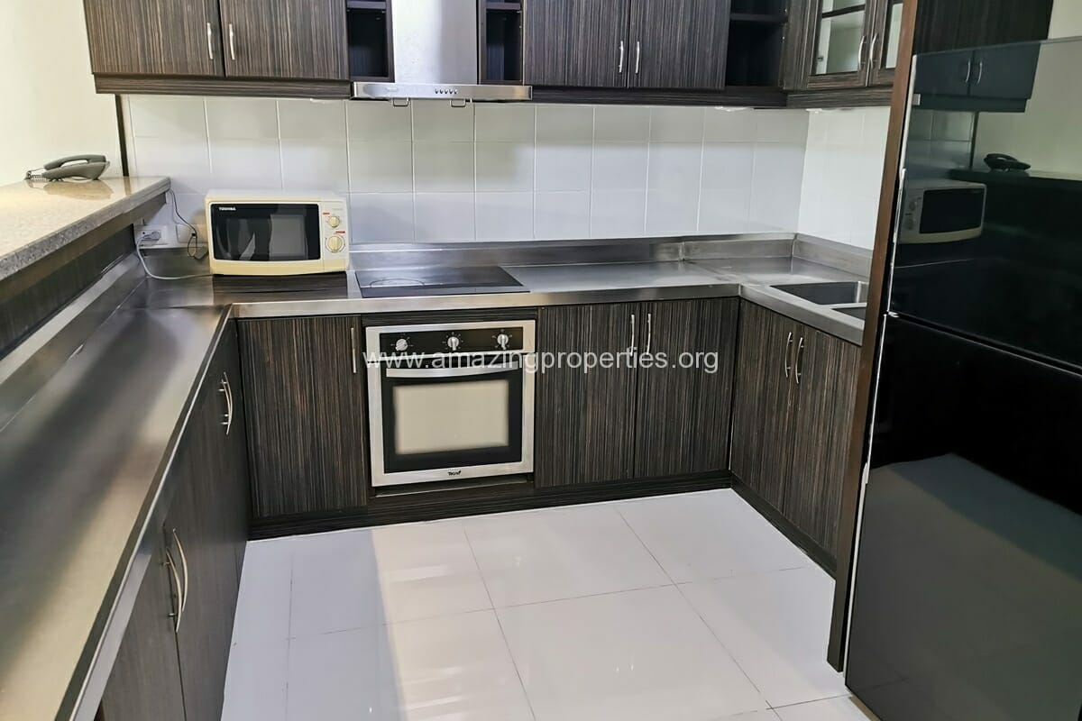 PR-Court-1-Bedroom-Apartment-Thonglor-6-3567.jpg