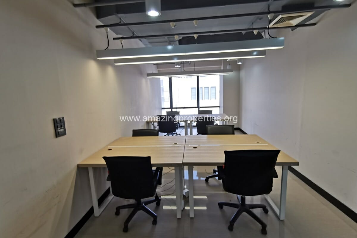 PS-Tower-Office-space-for-rent-asoke-16-7234.jpg
