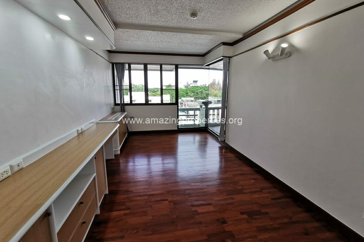 Peng-Seng-Mansion-2-bedroom-8-1-6431.jpg