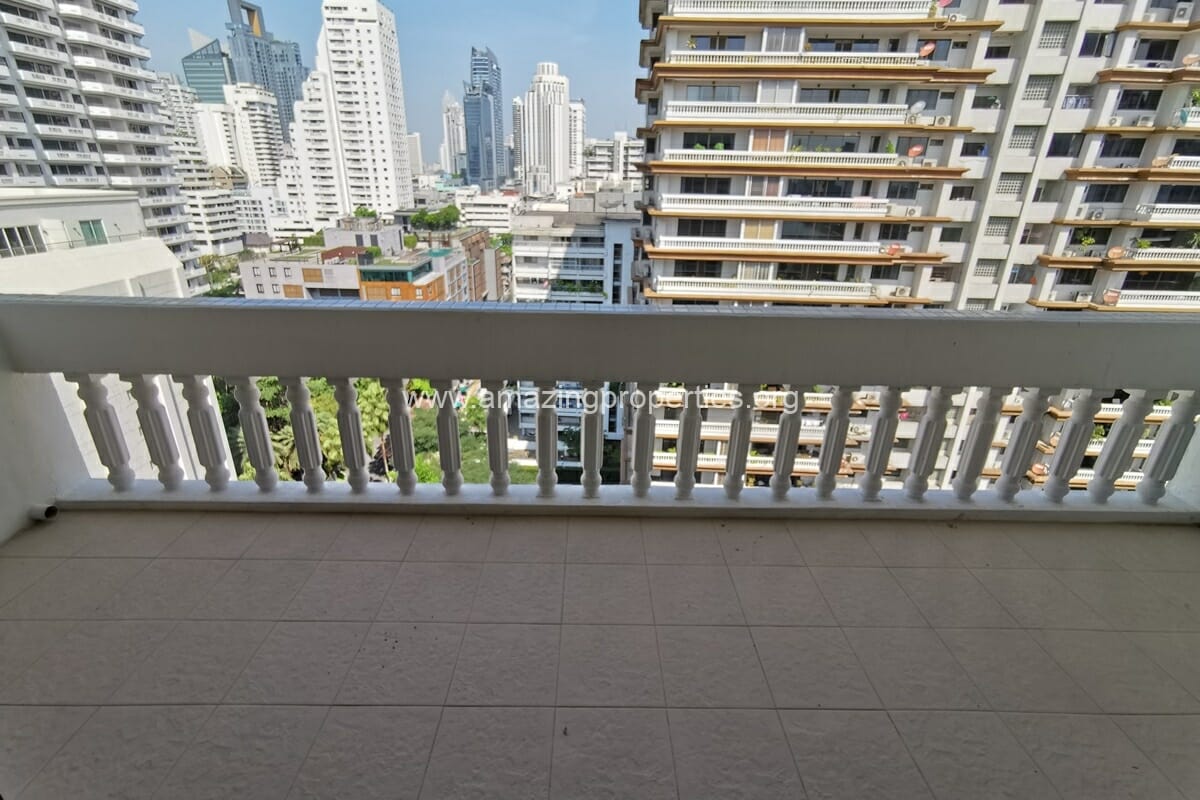 Penthouse-for-rent-Asoke-2-5758.jpg