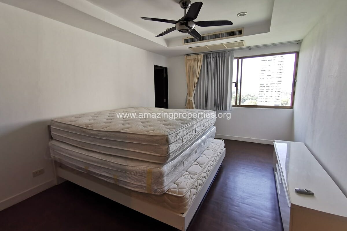 Penthouse-for-rent-Asoke-23-8559.jpg