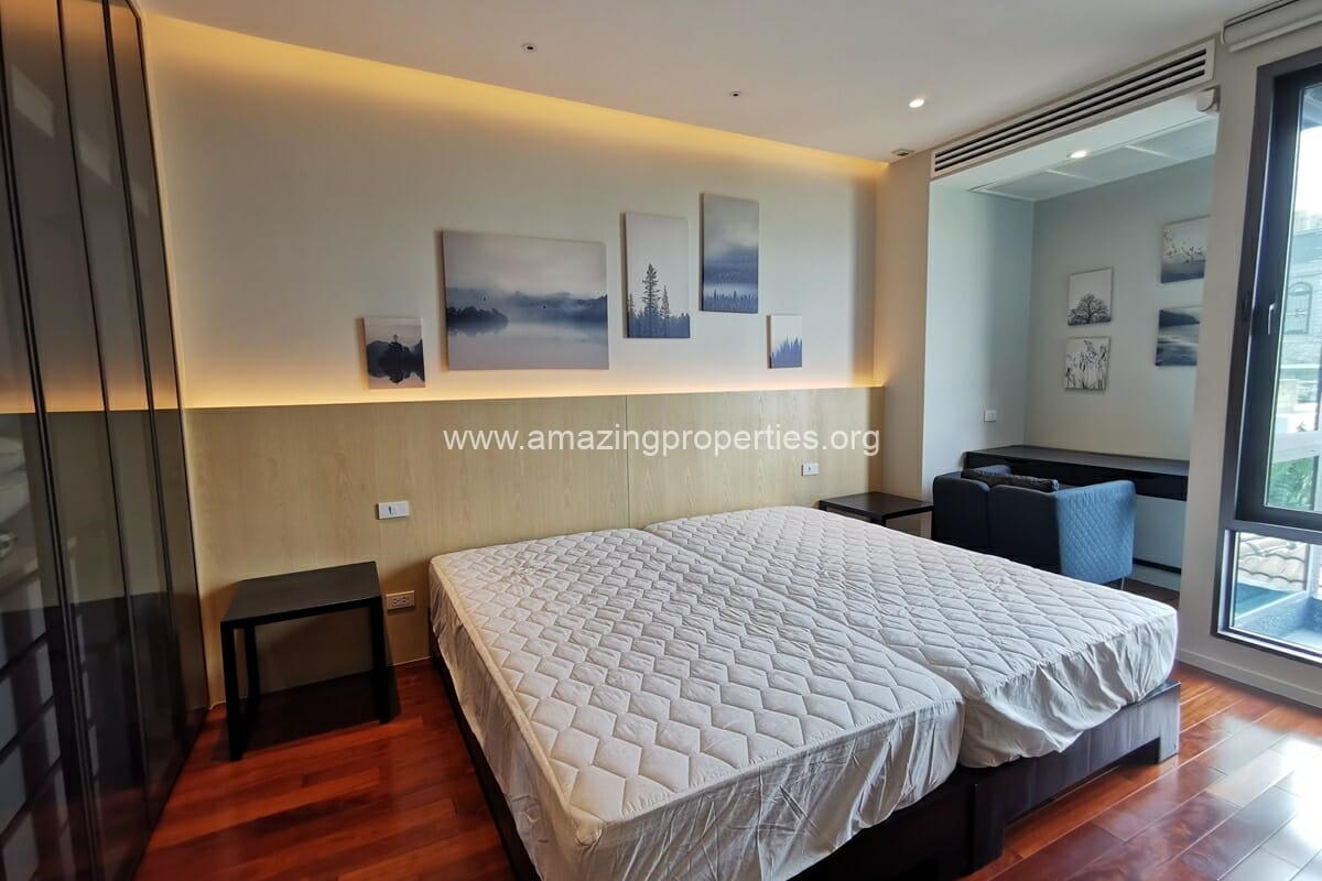 Pet-Friendly-2-bedroom-with-Study-room-Thonglor-17-3852.jpg