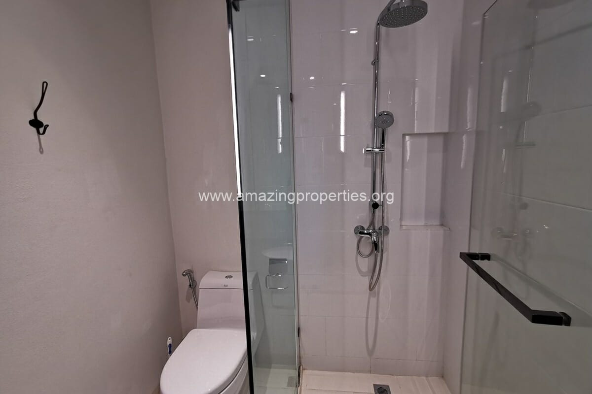 Pet-Friendly-2-bedroom-with-Study-room-Thonglor-18-6505.jpg