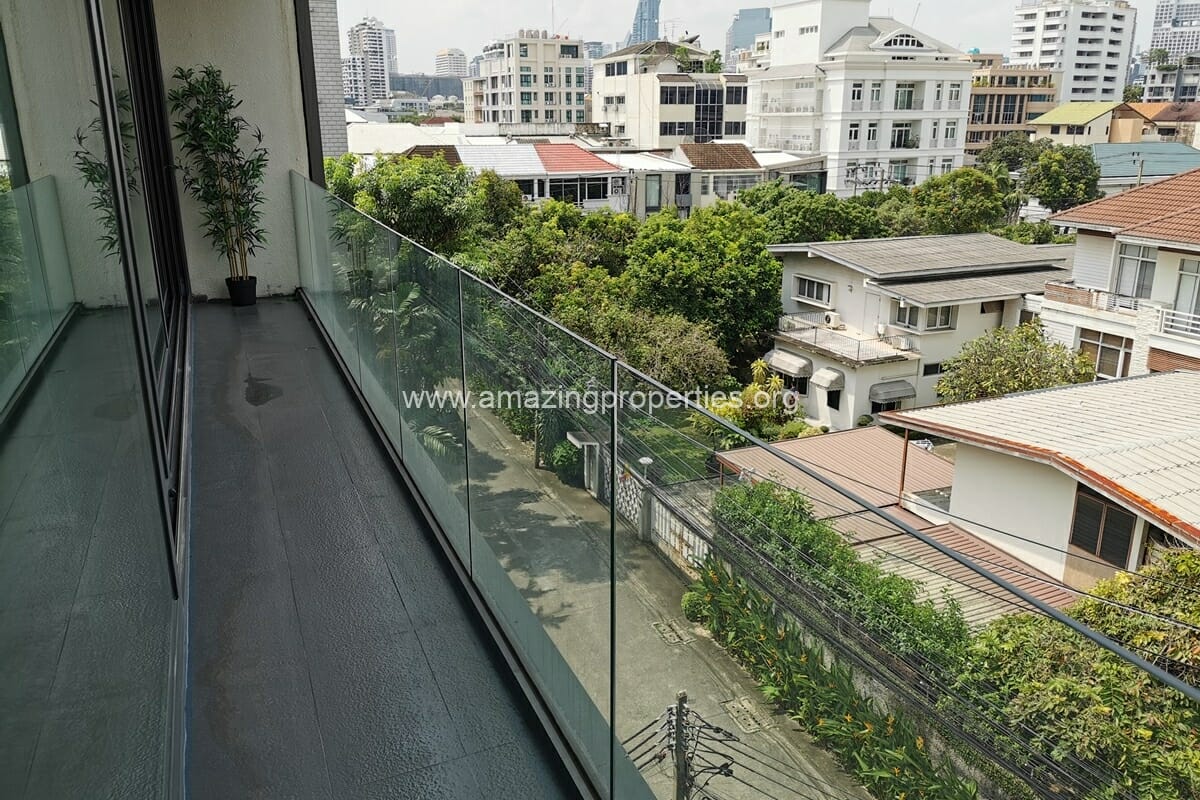 Pet-Friendly-2-bedroom-with-Study-room-Thonglor-2-4935.jpg
