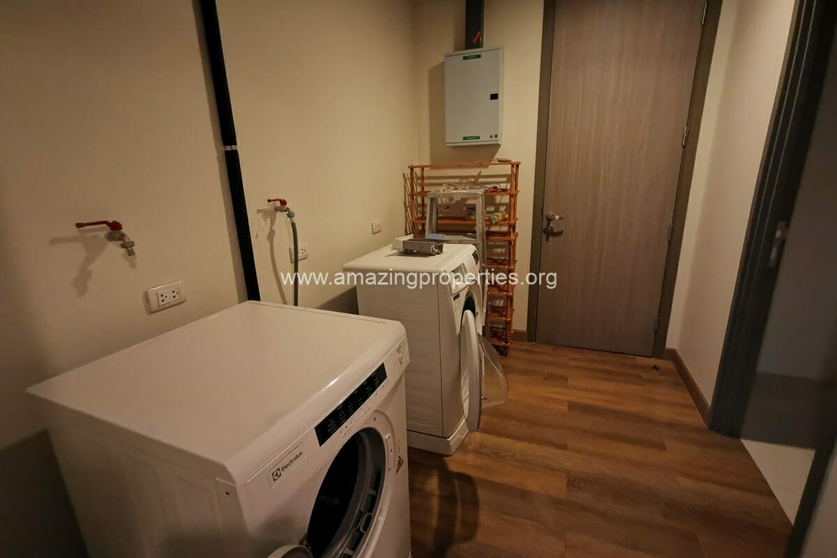 Pet-Friendly-3-Bedroom-apartment-Phrom-Phong-7-2269.jpg
