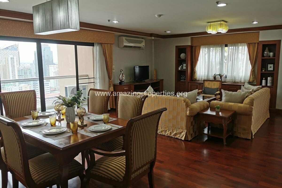 Pet-Friendly-3-bedroom-Apartment-Asoke-16-8209.jpg