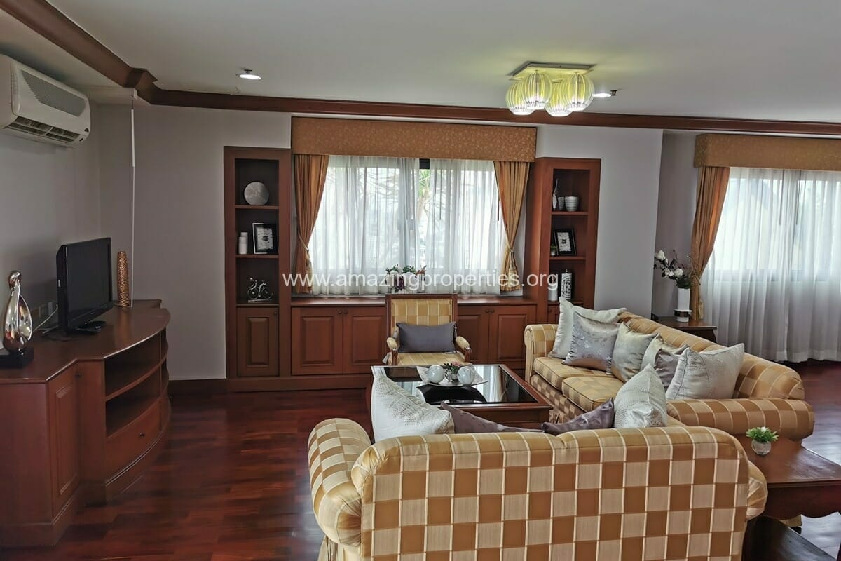 Pet-Friendly-3-bedroom-Apartment-Asoke-7-5008.jpg