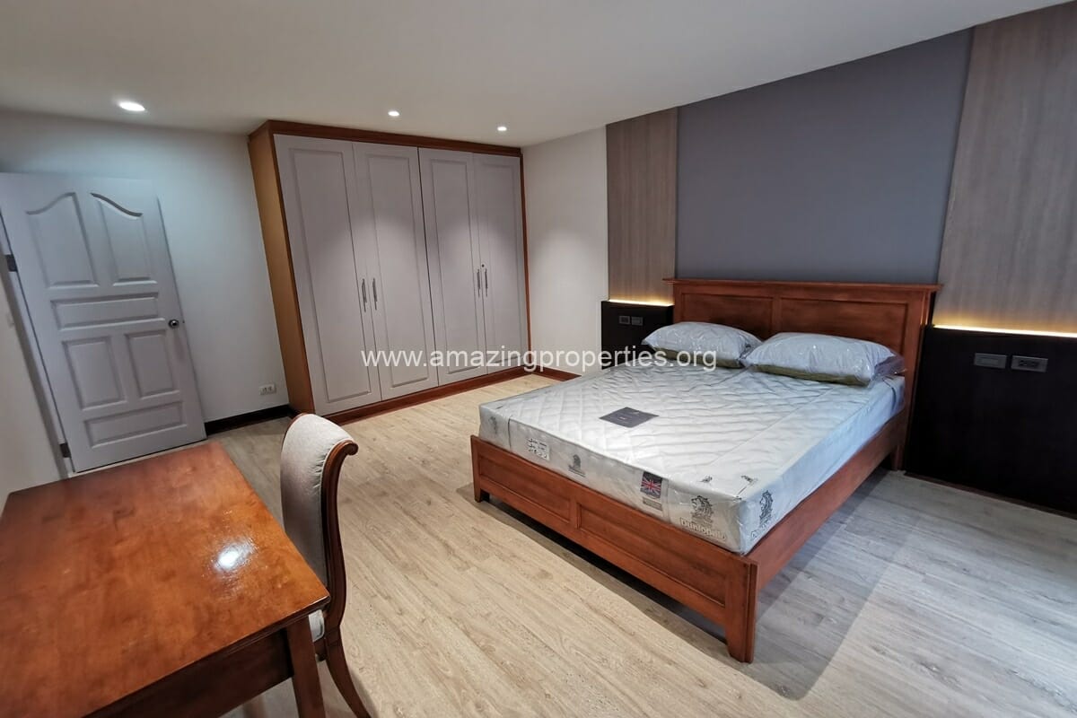 Pet-friendly-2-bedroom-Ploenchit-30-5404.jpg