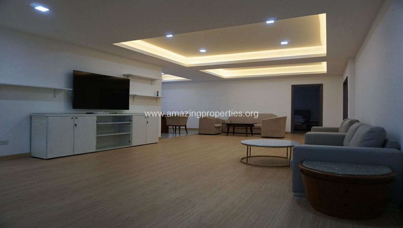 Petfriendly-3-Bedroom-Condo-President-park-9-4743.jpg