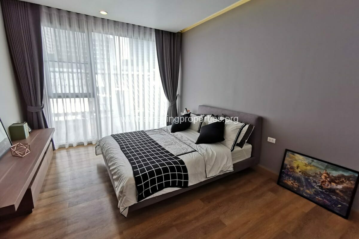 Petfriendly-3-bedroom-apartment-Phrom-Phong-6-7993.jpg