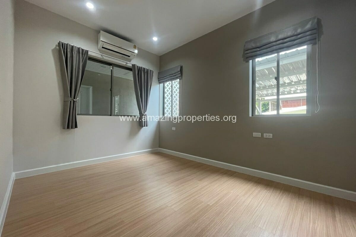 Phrom-Phong-4-bedroom-House-1-1-4092.jpg