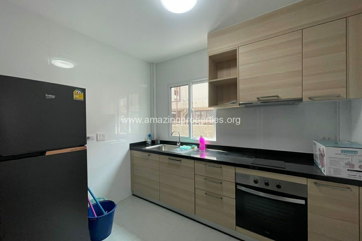 Phrom-Phong-4-bedroom-House-18-1-5617.jpg