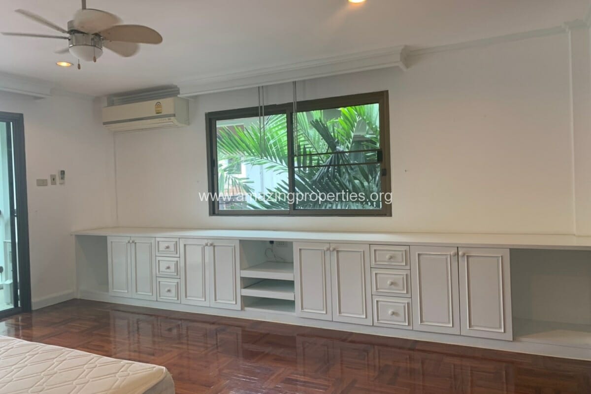 Phrom-Phong-4-bedroom-House-for-Rent-17-1142.jpg