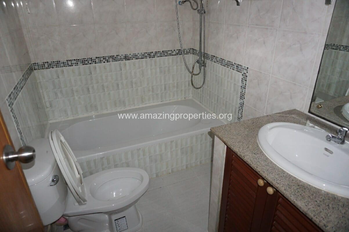 Phrom-Phong-House-for-Rent-7-3755.jpg