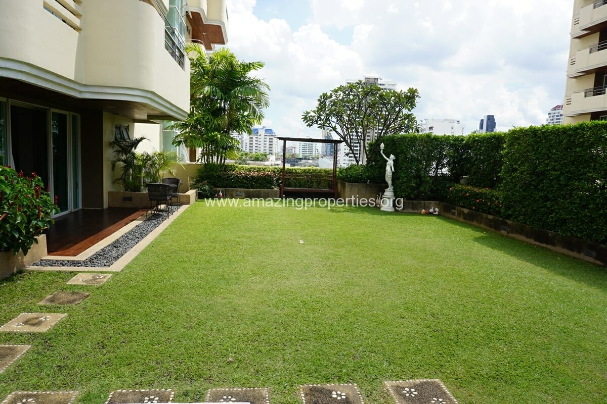 Piyathip-4-Bedroom-Penthouse-11-4958.jpg