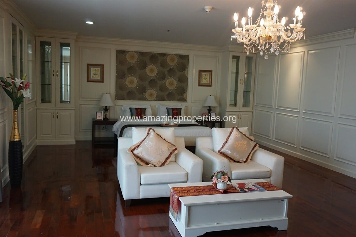 Piyathip-4-Bedroom-Penthouse-15-1561.jpg