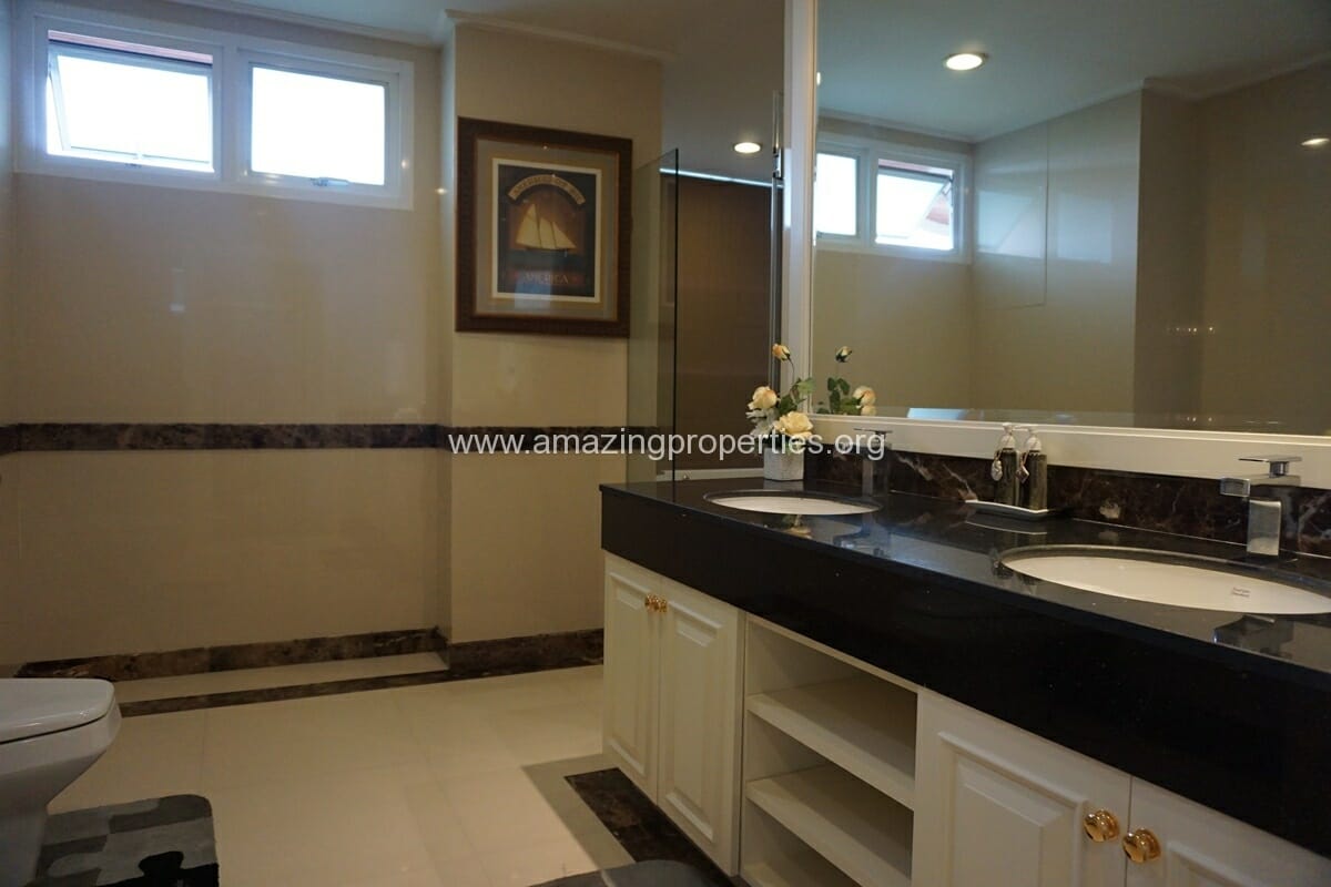 Piyathip-4-Bedroom-Penthouse-18-1888.jpg