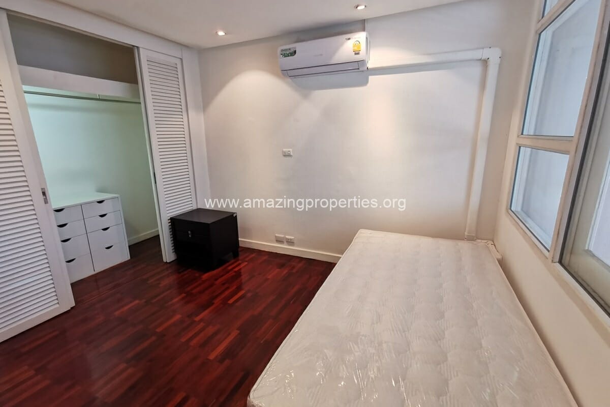 Ploenchit-4-bedroom-Penthouse-19-9611.jpg