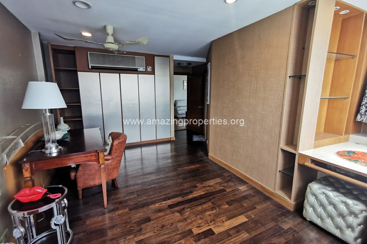 President-Park-3-Bedroom-condo-16-9306.jpg