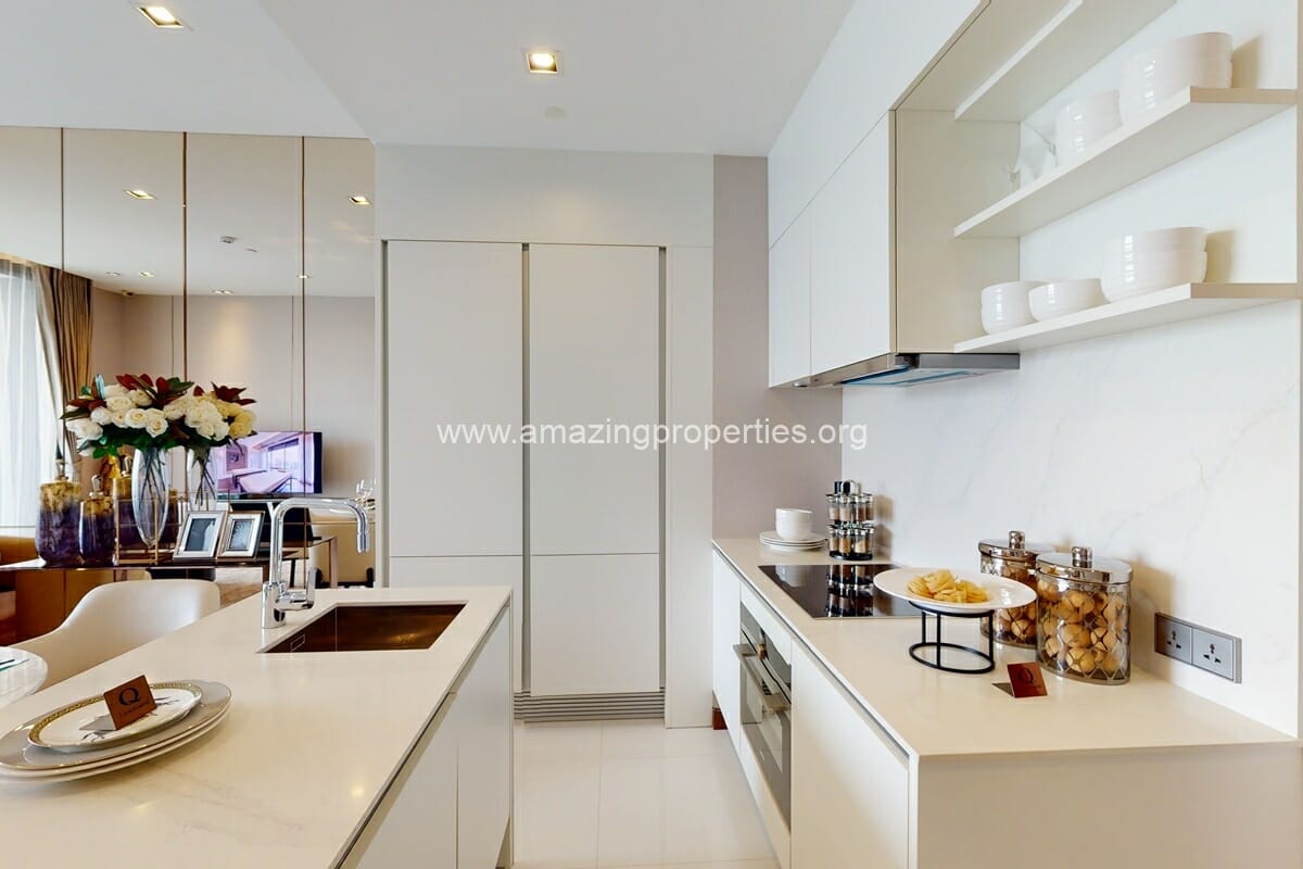 Q1-Sukhumvit-2-bedroom-condo-1-7418.jpg