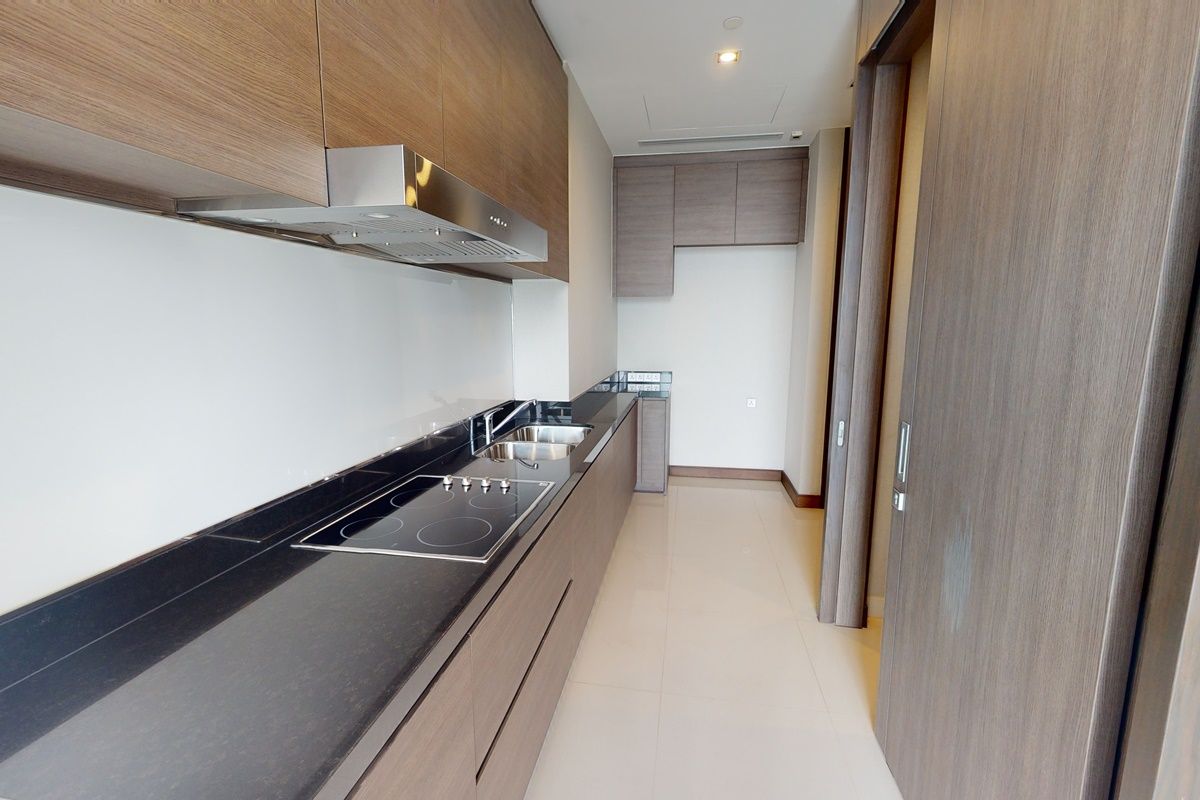 Q1-Sukhumvit-3-bedroom-condo-10-3-4270.jpg