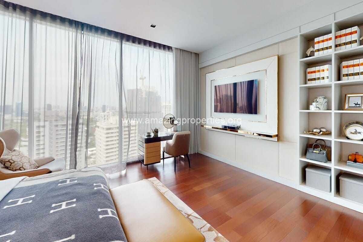 Q1-Sukhumvit-3-bedroom-condo-33-1-5612.jpg