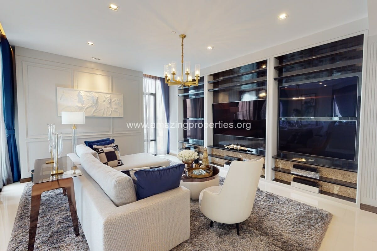 Q1-Sukhumvit-3-bedroom-condo-6-2-9950.jpg