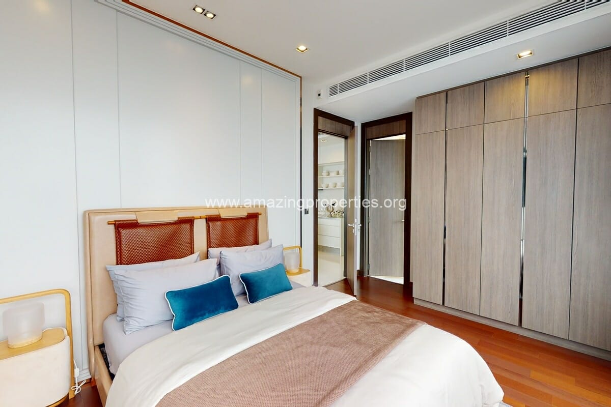 Q1-Sukhumvit-3-bedroom-condo-9-2-3403.jpg