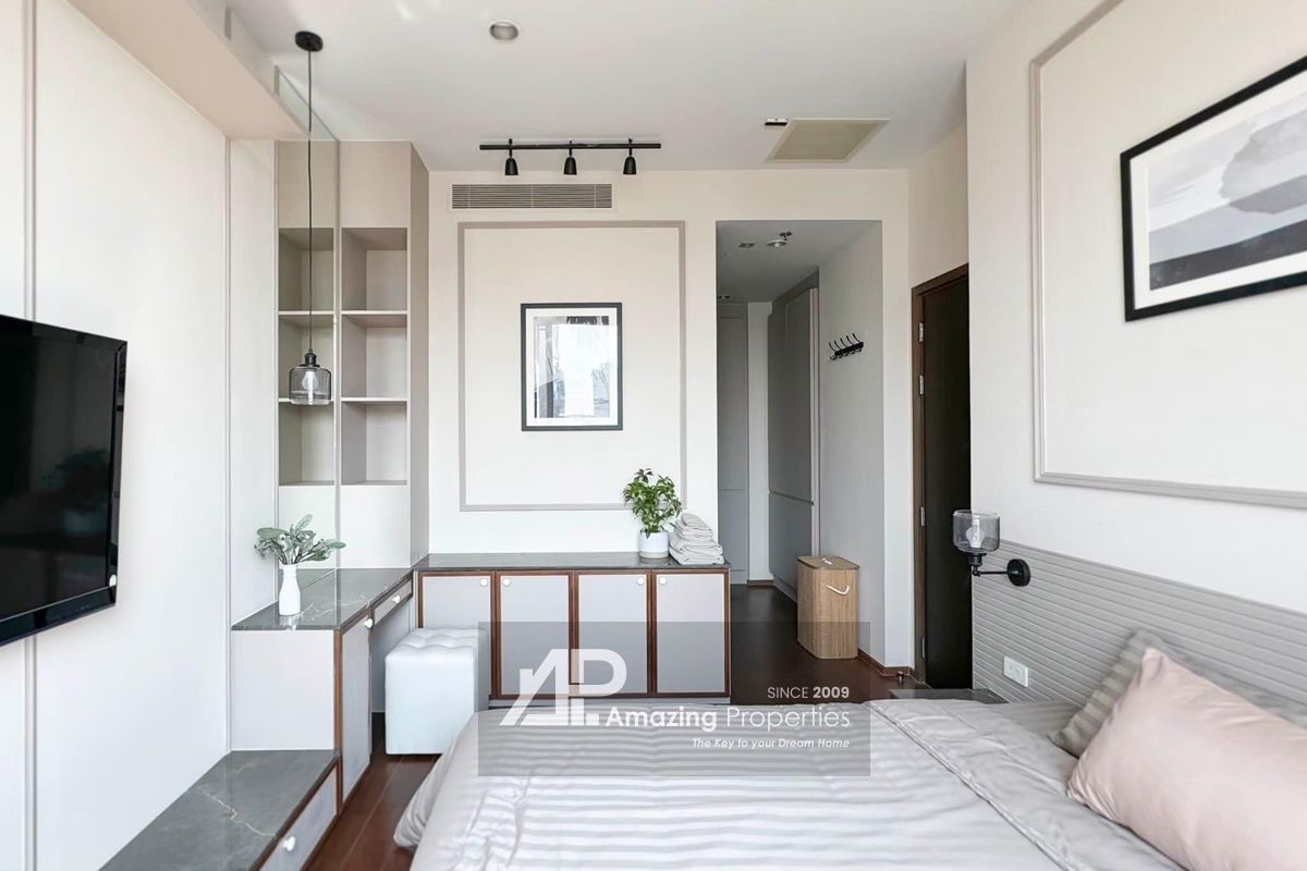 Quattro-Thonglor-1-bedroom-2-1-5610.jpg