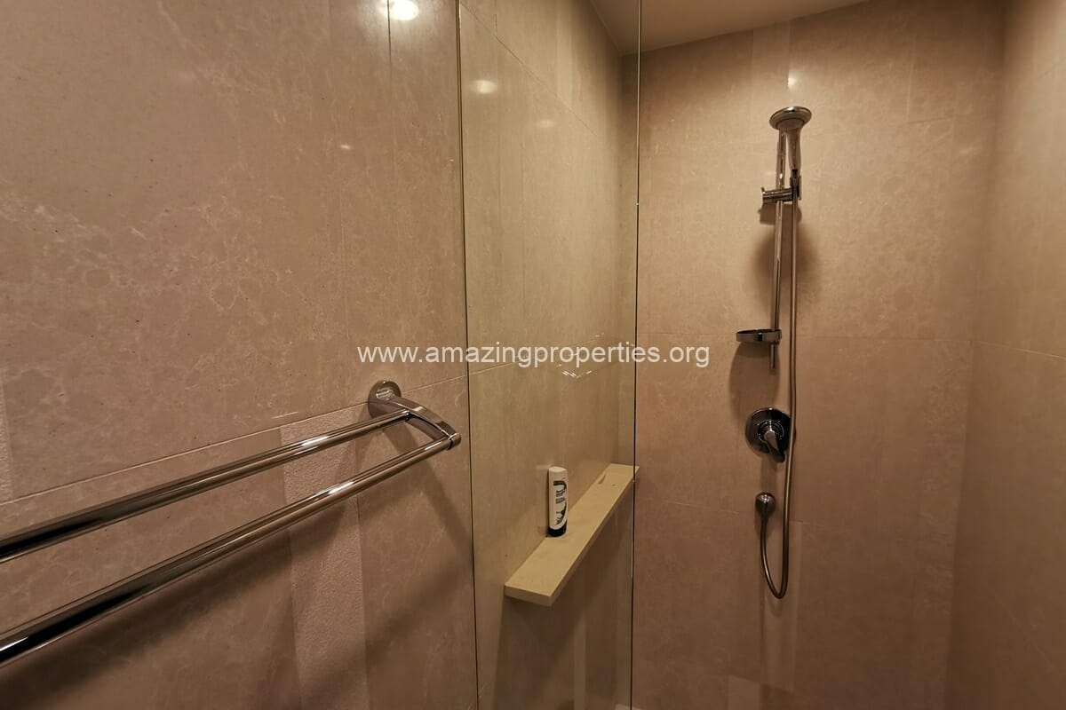 Quattro-Thonglor-2-Bedroom-Condo-10-8738.jpg